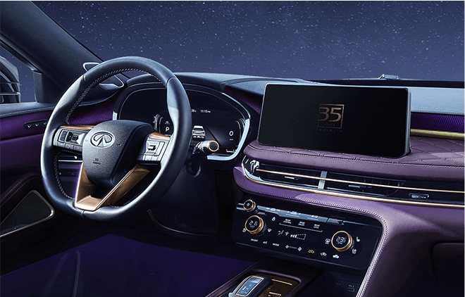 INFINITI SV vehicle hood