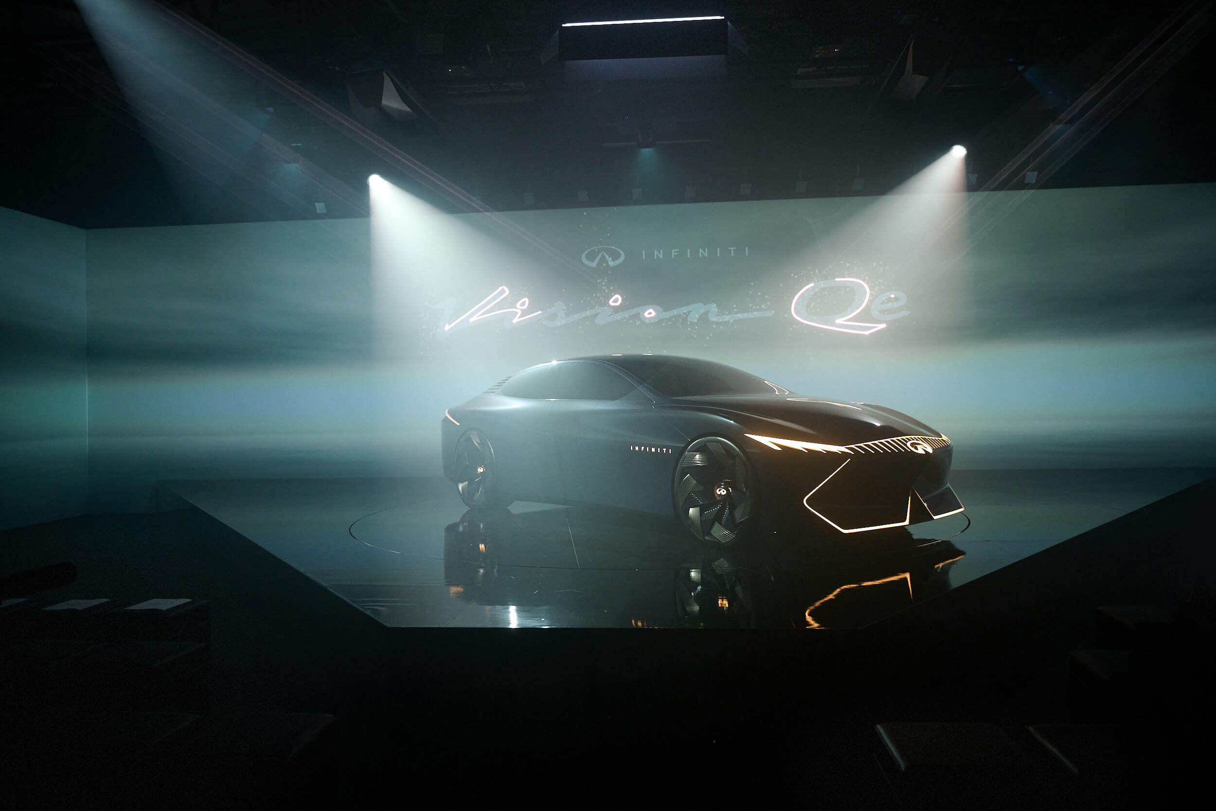 INFINITI